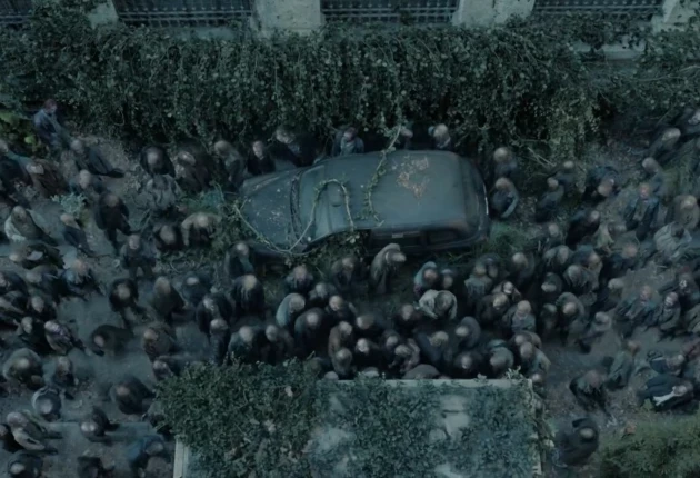 Момент из 3 сезона 1 серии сериала Ходячие мертвецы Дэрил Диксон