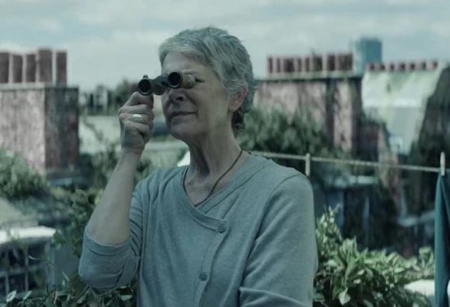 Момент из 3 сезона 1 серии сериала Ходячие мертвецы Дэрил Диксон